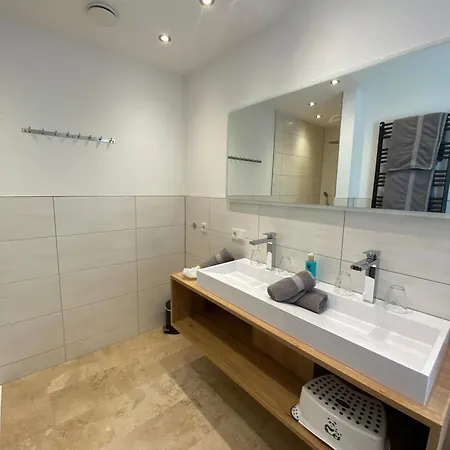 Plechau Apartment *