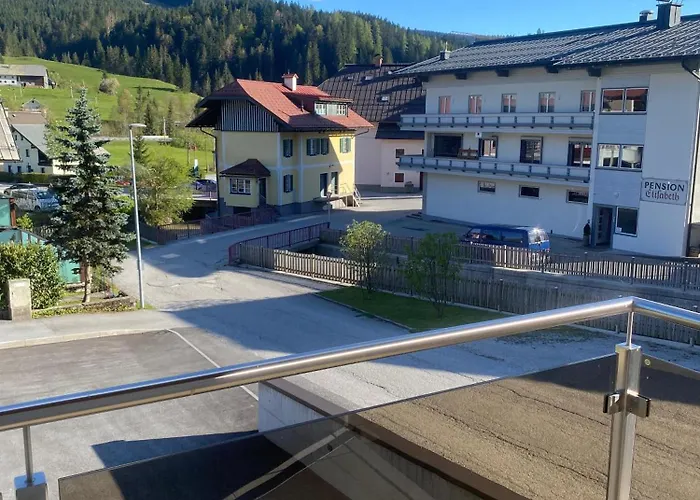 Daire Plechau Russbach am Pass Gschütt